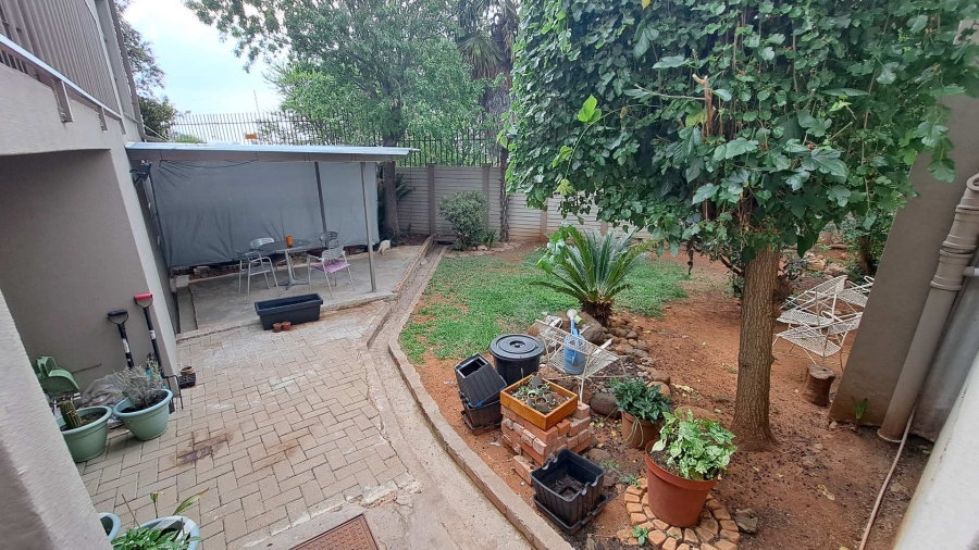 3 Bedroom Property for Sale in Langenhovenpark Free State